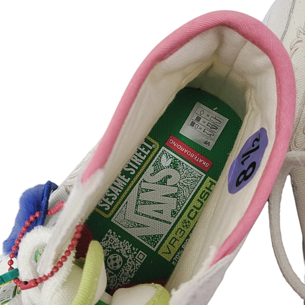 Vans Sesame Street x The Lizzie Embroidered Characters High Top Sneakers No Box - Picture 10 of 14
